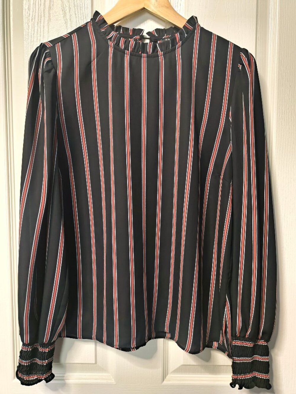 Haute Monde Black Rust Striped Ruffle Mock Neck Smocked Cuff Blouse L